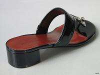 new MARC JACOBS black patent leather mules TURNLOCK key logo thong 