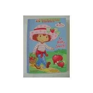 Strawberry Shortcake Activity Coloring Book: Toys & Games