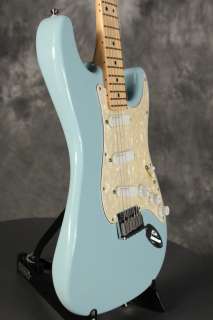 1997 Fender Stratocaster PLUS rare SONIC BLUE!!! MINT w/original BOX 
