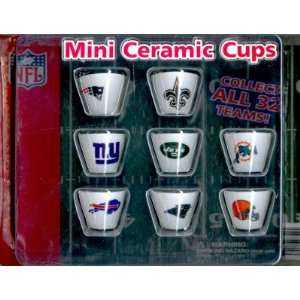  NFL Mugs Vending Machine Capsules: Kitchen & Dining