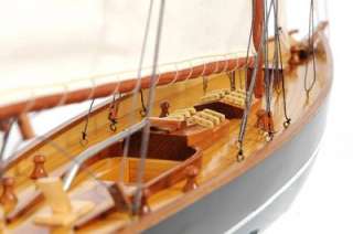 PENDUICK SAIL BOAT MODELS/O WOOD YACHT HAND MADE NOT FROM A KIT 