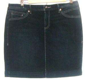   Hilfiger Size 10 Medium Denim Jeans Stretch Skirt EUC #2586  