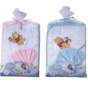  Winnie The Pooh™ Terry Hooded Towel & Washcloth Set 