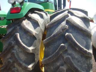 John Deere 9520  used tractors scraper pull tractors 