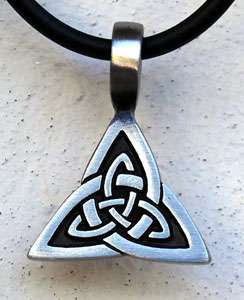 Celtic knot Trinity Triquetra Pewter Pendant W Choker  