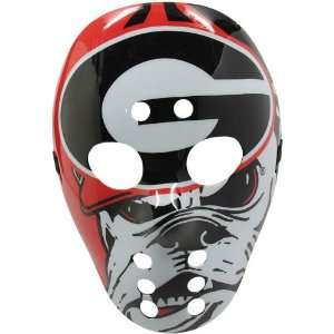  NCAA Georgia Bulldogs Red Warface Facemask: Toys & Games