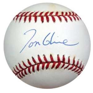  Tom Glavine Autographed Baseball   1995 World Series PSA 
