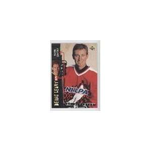   1994 95 Be A Player #R147   Wayne Gretzky: Sports Collectibles