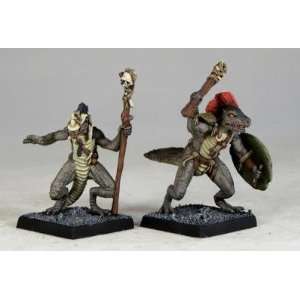   (Dungeon Monsters) Troglodyte Chieftain & Shaman Toys & Games