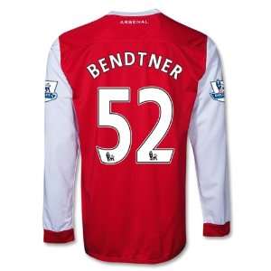  Arsenal 10/11 BENDTNER Home LS Soccer Jersey: Sports 