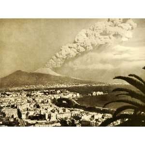  1945 Print Mount Vesuvius Eruption Billow Smoke Naples 