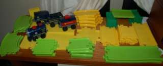   Toddler First Lionel Plastic Preschool Train Set Green Yellow Tracks