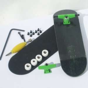    Peoples Republic Complete Wooden Fingerboard   Black Toys & Games