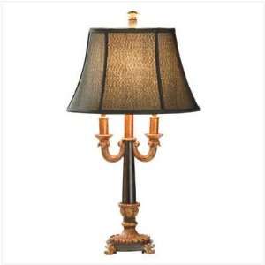  Casually Elegant Table Lamp