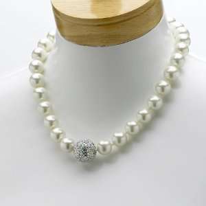   Jewelry Silvertone Metal Simulated Pearl and Crystal Necklace: Jewelry