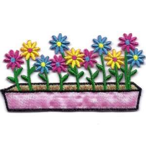  Daisy Flower Box  Iron On Embroidered Applique/Flowers 