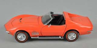   MINT Orange 1969 Chevy Corvette Stingray 1:24 Diecast Model Car w/ Box