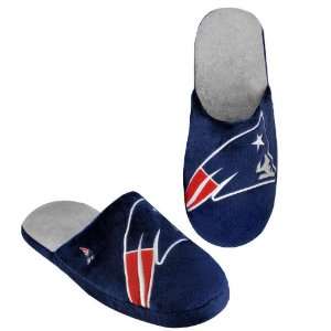  NEW ENGLAND PATRIOTS OFFICIAL LOGO PLUSH SLIPPERS SIZE S 