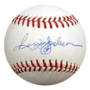  Reggie Jackson Signed Ball   AL PSA DNA #M55447   Autographed 