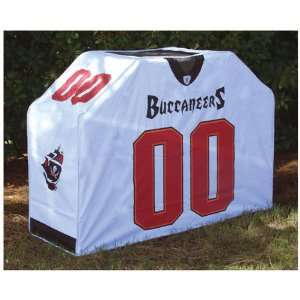  Tampa Bay Buccaneers Deluxe Grill Cover