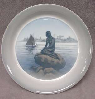 Nice Antique Royal Copenhagen porcelain plate # 06846  