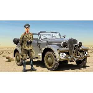   72 Kfz 21 Desert Foxs Staff Car Kit w/Rommel Figure Toys & Games