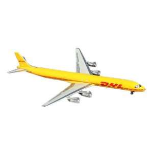    Gemini Jets DHL (New colors) DC 8 73F 1400 Scale Toys & Games