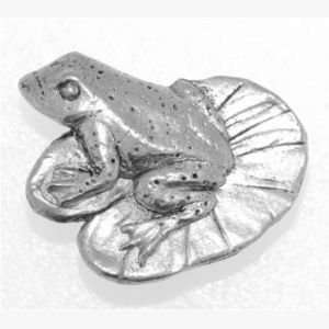 Pewter Pin Badge Animal Frog on Lily Pad 