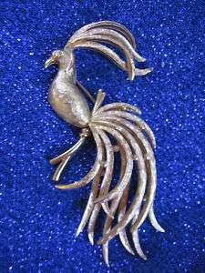 VINTAGE FIGURAL GOLD TONE AVON PEACOCK PIN/BROOCH  