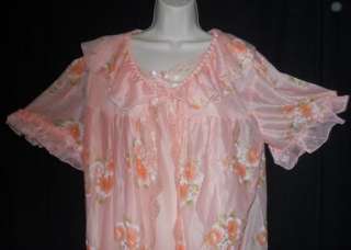 STUNNING GLOSSY SILKY PEACH FLORAL 2 PIECE NIGHTGOWN SET M L  