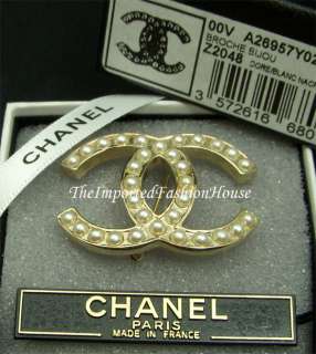   CHANEL CLASSIC HUGE PEARL CC LOGO PIN BROOCH/NECKLACE PENDANT NEW 2012