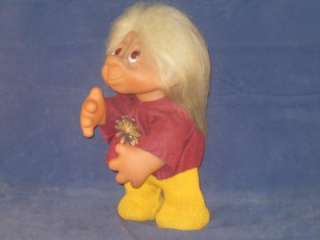 10.5 1982 DAM TROLL BOY WITH ORIG GRAY HAIR & FELT OUTFIT + GIFT OF A 