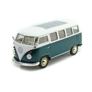  1962 Volkswagon Micro Bus 1/25   Green Toys & Games