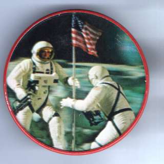 1969 pin APOLLO 11 XI Neil ARMSTRONG US FLAG button  