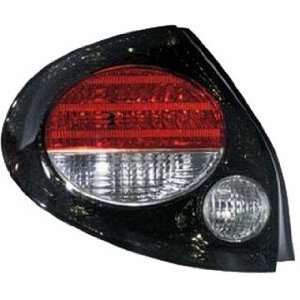  QP N6236 a Nissan Maxima Driver SE Tail Light Lens 