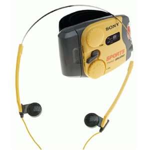   Sports Walkman AM/FM Stereo Arm Band Radio  Players & Accessories