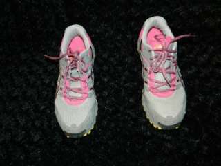  WOMENS SIZE 10, GEL ATTACK 6, RUNNING, CROSS TRAINING, SHOES  