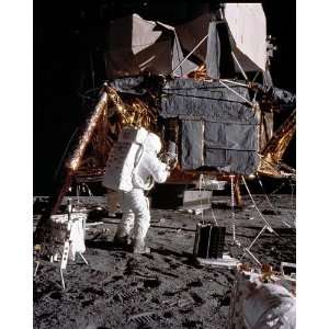  Apollo 12 Alan Bean Lunar Experiments 8x10 Silver Halide 
