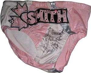 WWE DH SMITH RING WORN TRUNKS SIGNED WITH PIC PROOF 1  