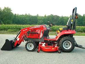   GC2400 4WD 22.5 hp tractor LOADER & MOWER DECK outlift Kubota BX