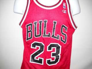   #23 MICHAEL JORDAN CHICAGO BULLS RED YOUTH XL NBA JERSEY!!!  